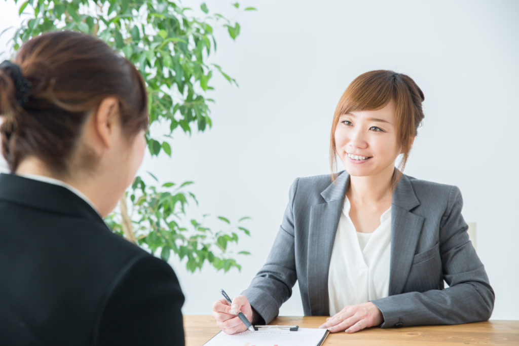 市役所無料相談担当